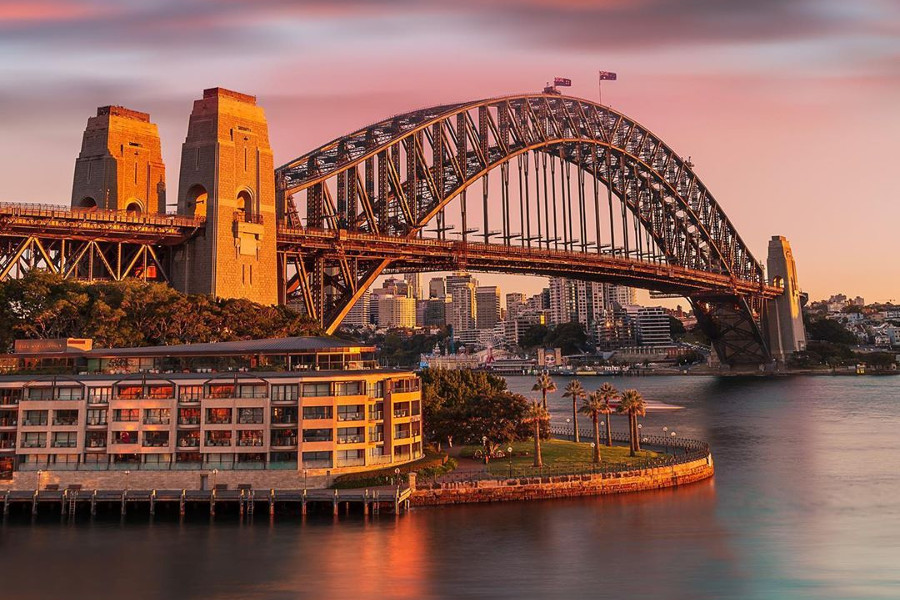 Sydney Harbour, Australia @svendsania